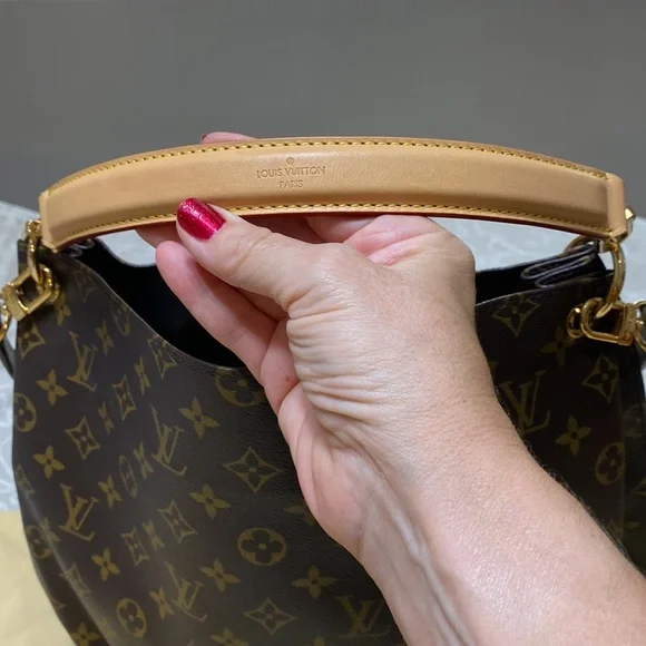 Like New Louis Vuitton Métis Hobo Reverse Monogram Canvas authentic - Picture 3 of 16